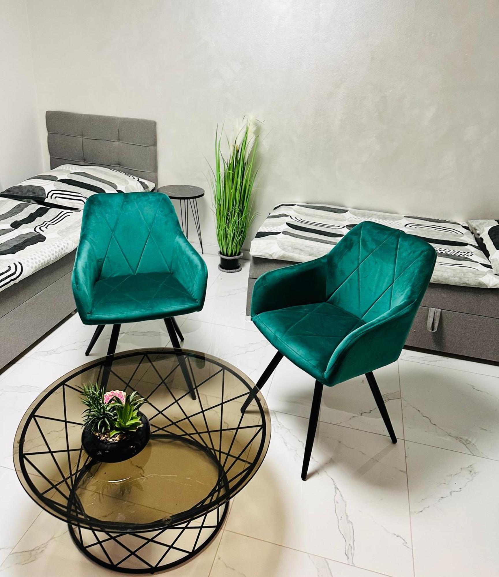 Bee61 * Langen Exklusiv Fuer 4 Personen *vollausstattung Mit Kueche* Inklusive Terrasse *