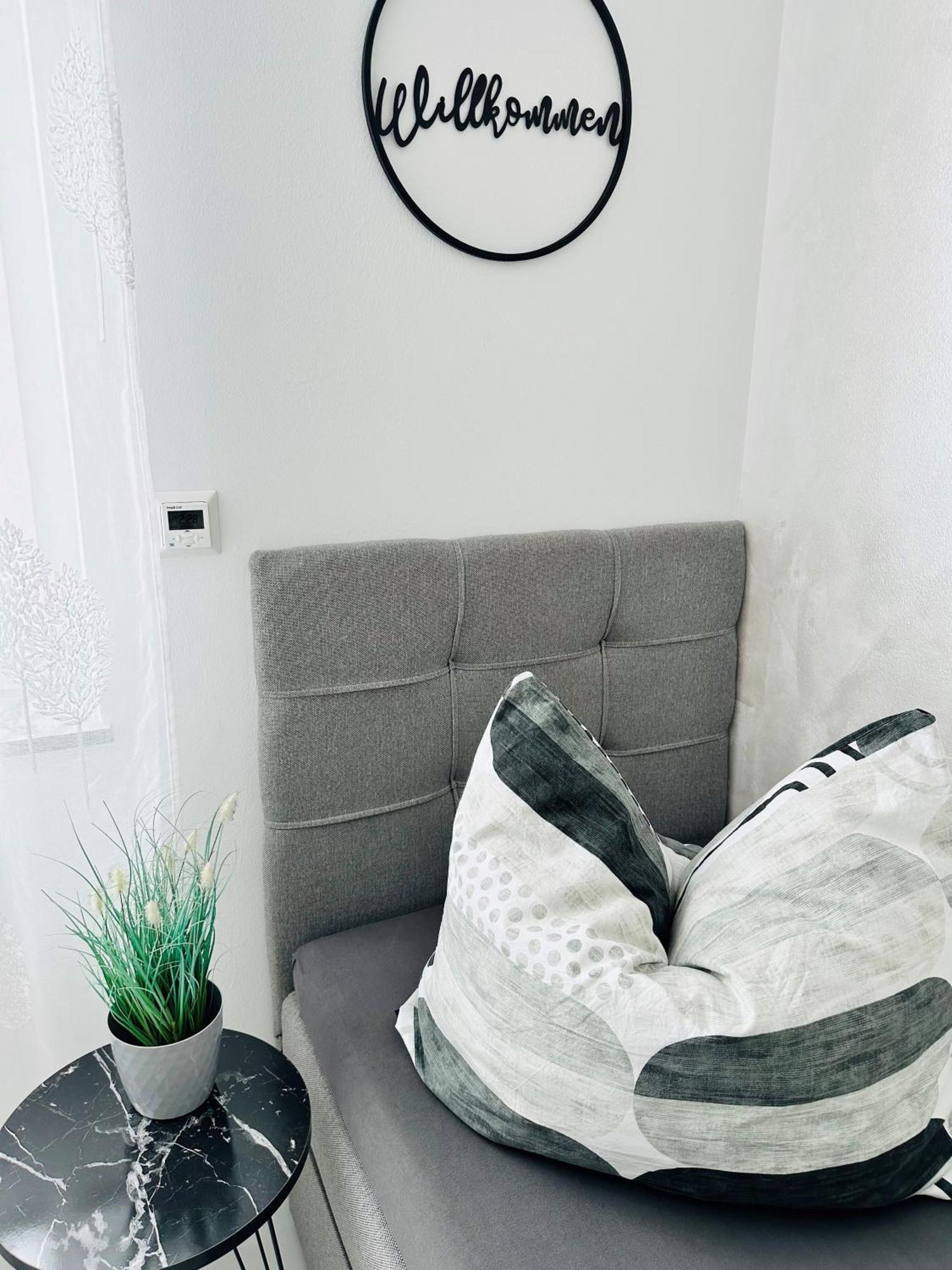 Bee61 * Langen Exklusiv Fuer 4 Personen *vollausstattung Mit Kueche* Inklusive Terrasse